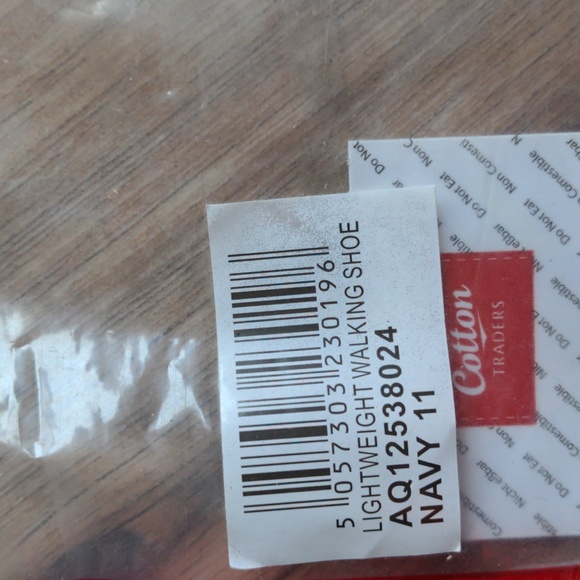 NWT Cotton Traders Walking Shoes - Picture 11 of 11